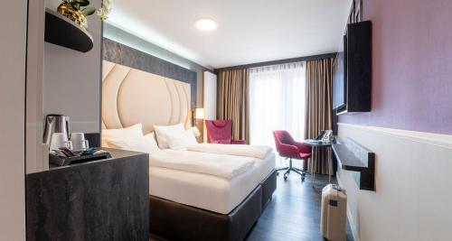 Premium Double Room room in PLAZA Premium Heidelberg