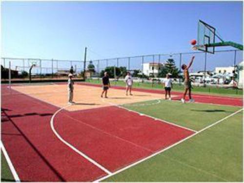 Magda Hotel Club - image 14