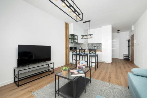 Stylish Apartment near the Bonarka Shopping Center in Cracow by Noclegi Renters