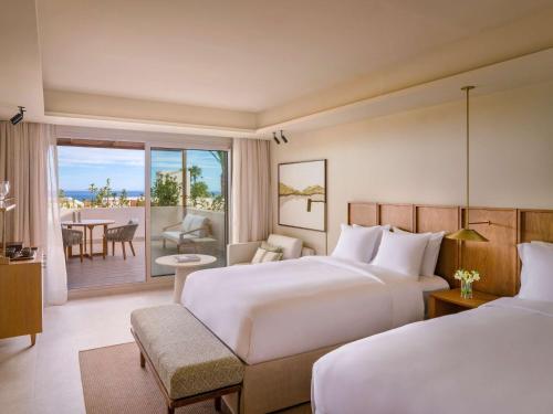 Fairmont Queen Room with Two Queen Beds and Poolside