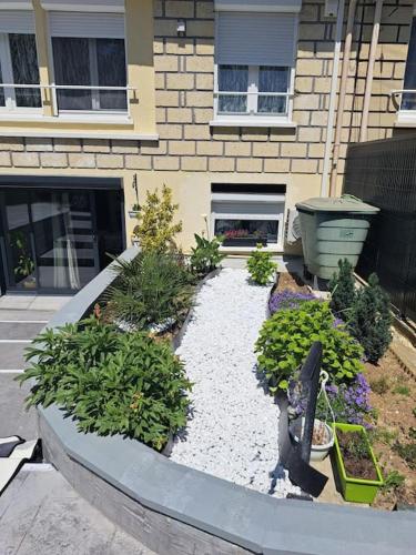 Logement entière F3 (Logement entiere F3) in Трембле-ен-Франс