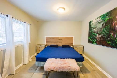 Large 6BR, 6 Bath in the city of Niagara Falls, Niagara Falls (foto 9)