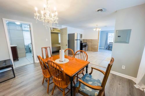 Large 6br, 6 Bath In The City Of Niagara Falls - Youngstown, NY