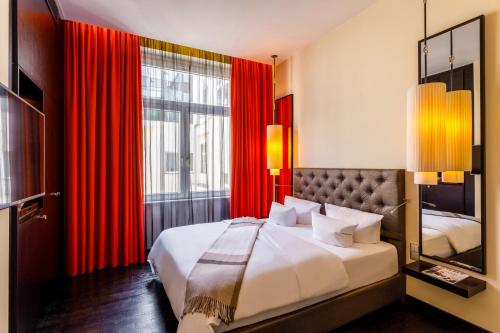 Hotel Zoo Berlin - image 4
