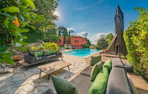 Accommodation in Opio