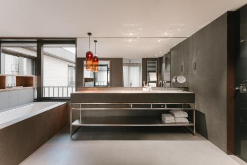 BoHo Hotel Budapest - Small Luxury Hotels - image 12