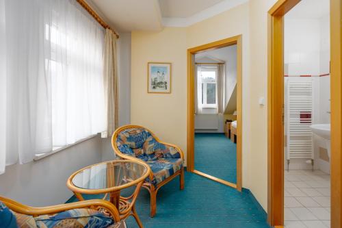 Wellness Hotel Jean De Carro - image 8