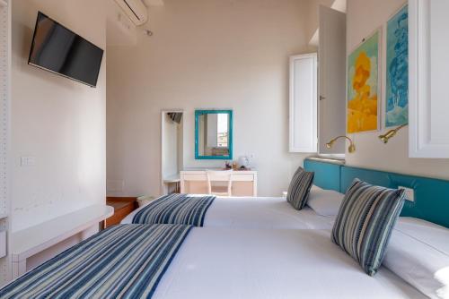 Temple View FCollection Superior Relais – Rome