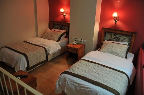Antikhan Hotel - image 13