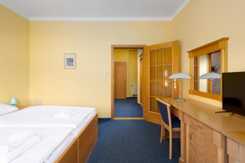 Wellness Hotel Jean De Carro - image 3