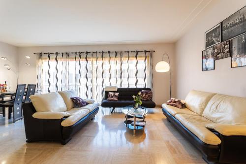 Apartment with Terrace image 8