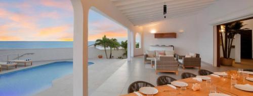 Beautifully decorated, well thought out floor plan in コールバーイ