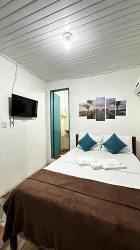 Suites & Hostel Manjericão (Suites & Hostel Manjericao) in ปาราตี