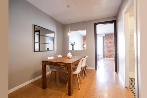 Two-Bedroom Apartment image 8