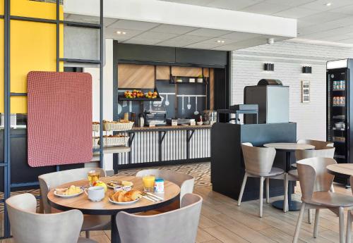 Їжа та напої, B&B HOTEL Paris Créteil (B&B HOTEL Paris Creteil) in Кретей
