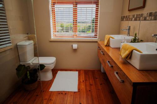 Mopama Manor Mopama Manor