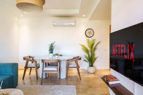 Elegance and Serenity at Noria Golf and Pool view - image 13