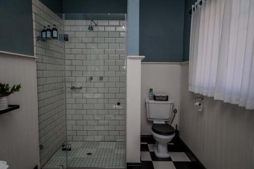 Mopama Manor Mopama Manor