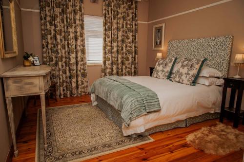 Mopama Manor Mopama Manor