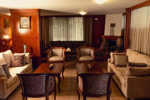 Лобби, Merab Hotel in Фарайя-Мзаар-Кфардебьян