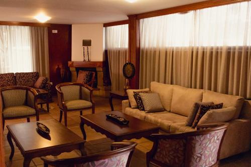 Лобби, Merab Hotel in Фарайя-Мзаар-Кфардебьян