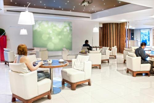 大堂, 墨西哥城聖達菲諾富特酒店 (Novotel Mexico City Santa Fe) in 聖達菲-迪賽西爾托德洛杉磯利昂