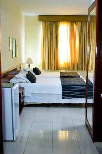 2 twin beds