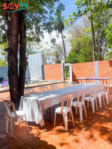 Reluciente y amplia casa quinta Reluciente y amplia casa quinta