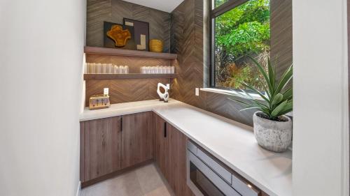 The Lookout - image 3