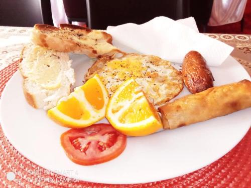 C & G house in لوريشو