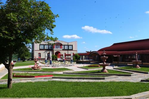 . Carpediem Hotel Restaurant