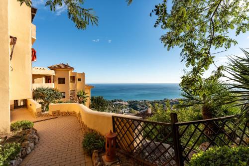 CT 349 - Faro's Stupa Hills - Benalmadena in Rancho Domingo