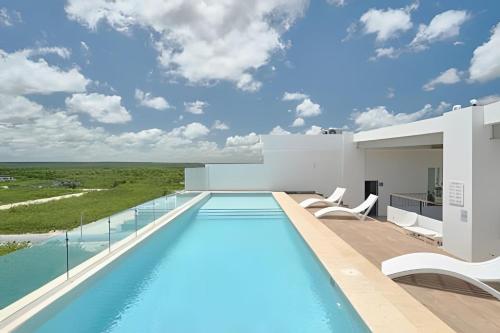 Sweet Home Luxury Cap Cana, impuestos incluidos. Sweet Home Luxury Cap Cana, impuestos incluidos.