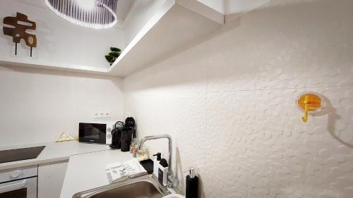 Central Station Lux Downtown Apartman - image 12