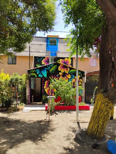 Backpackers House - Near The Airport in Santiago