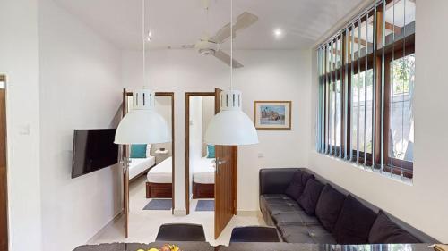 Three-Bedroom House image 8