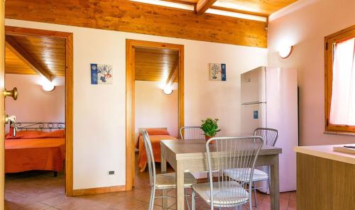 Konyha, Solea Village sul mare in San Sostene