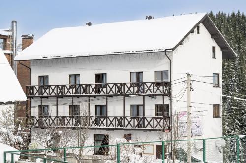 Villa Parliament Yablunytsya - image 10