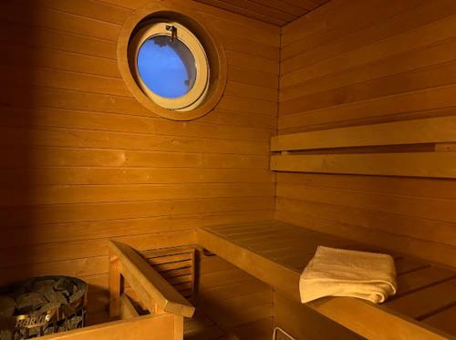 3BR rooftop with sauna and terrace in Ruoholahti