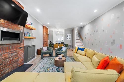 3BD with Rooftop & BBQ - 7Mins to Downtown Pittsburgh