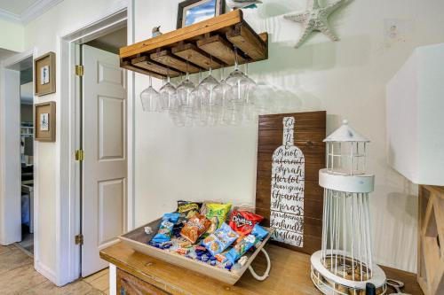 Less Than 1 Mi to Waveland Beach Spacious Family Home