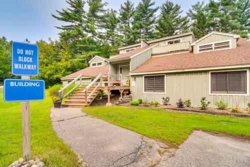 Resort Condo with Loft 1 Mi to Attitash Mountain! Resort Condo with Loft 1 Mi to Attitash Mountain!