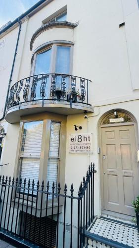 EI8HT Brighton Guest Accommodation - image 12