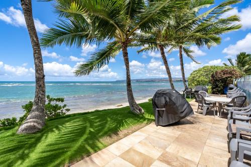 Sunset Shores - Waialua Oceanfront Retreat in Mokuleia (HI)