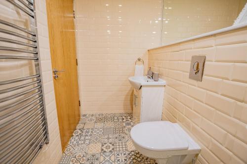 Eyre View Suite - 1 - image 4