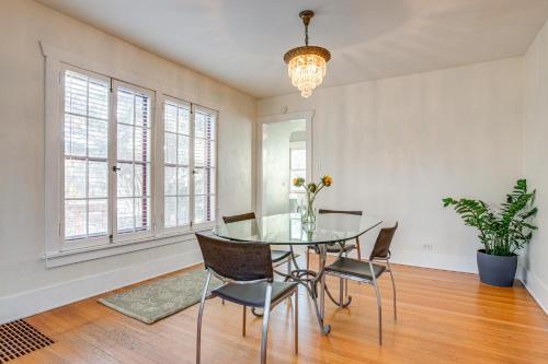 Spacious Home with Fenced Yard 6 Mi to Dtwn Denver! in 恩格爾活