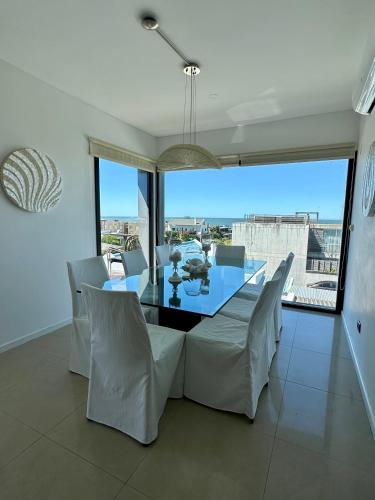 Kilátás, Amplio duplex al mar en manantiales in Manantiales