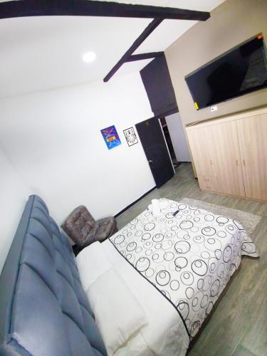 Sunset Strip Suite # 301C ICON Lleras Park 301, Medellín (photo 3)