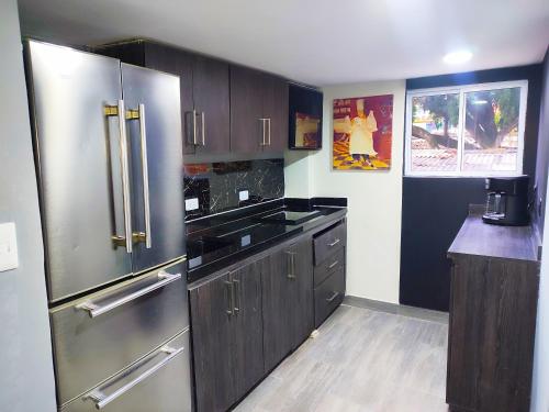Sunset Strip Suite # 301C ICON Lleras Park 301, Medellín (photo 5)