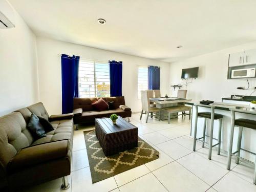 Alejandría Depto Moderno - Café Luxury - 3 Min Malecón y Playas (Alejandria Depto Moderno - Cafe Luxury - 3 Min Malecon y Playas) in Mazatlán